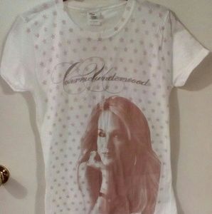 CARRIE UNDERWOOD Graphic T-Shirt