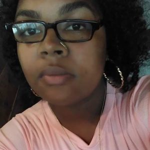 Meet your Posher, Keneice