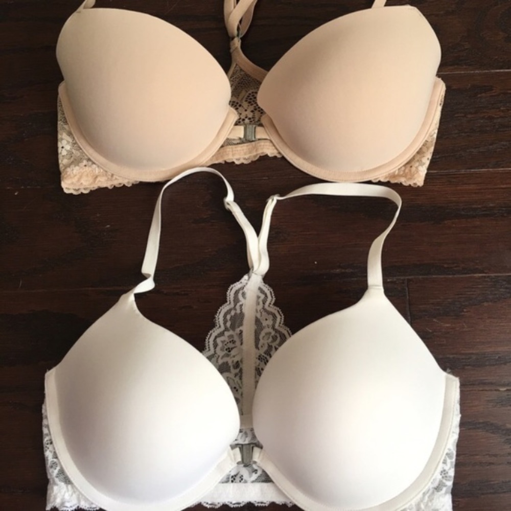 Gilly Hicks 34D