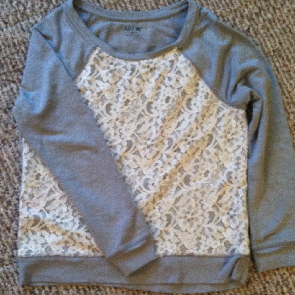 Apt 9 Lace front Sweatshirt