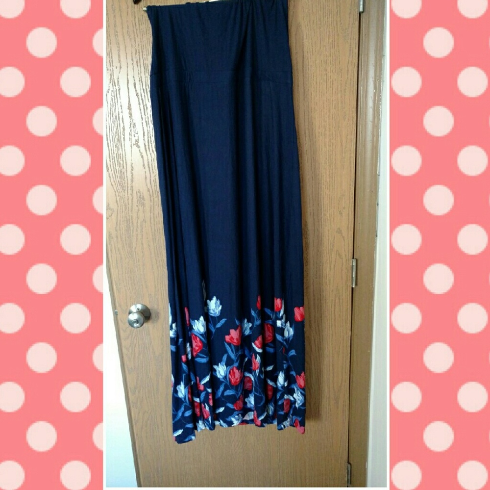 Old Navy sleeveless maxi dress