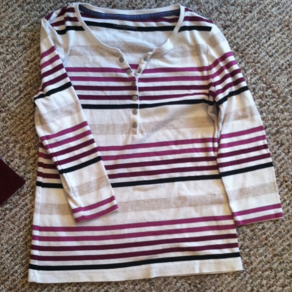 3/4 Length Sleeve Shirt