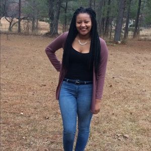 Meet your Posher, Kaitlin