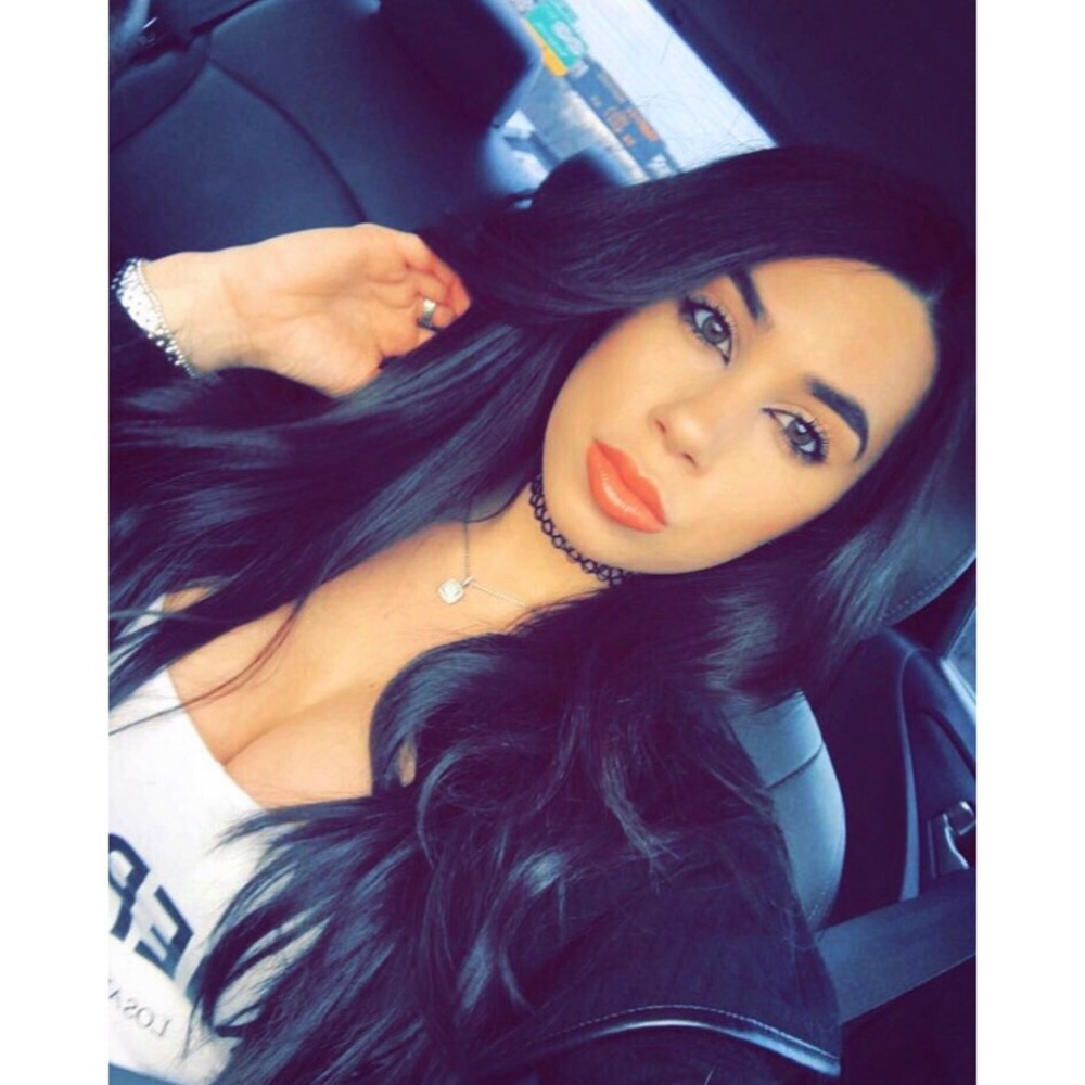 Meet your Posher, Nicole