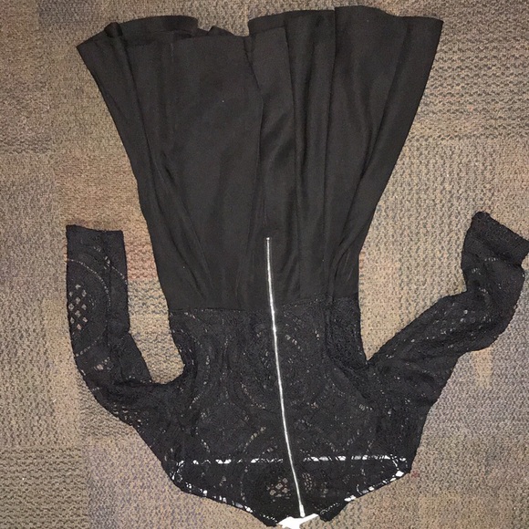 Black lace top dress - Picture 2 of 2