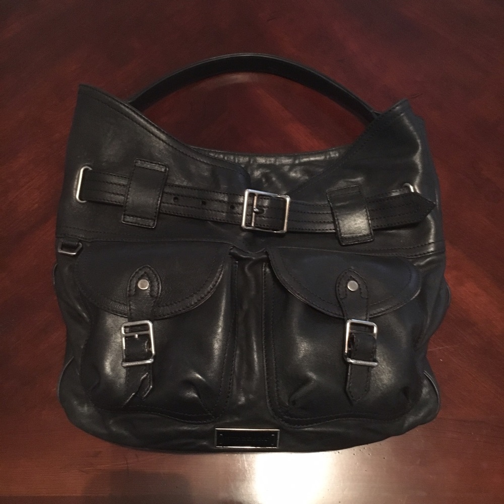 ⭐️SOLD⭐️Burberry handbag