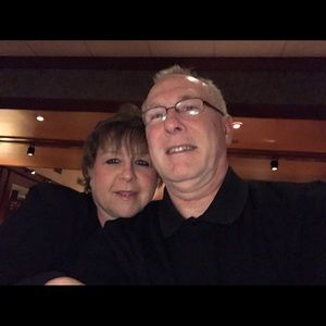 Meet your Posher, Suzanne