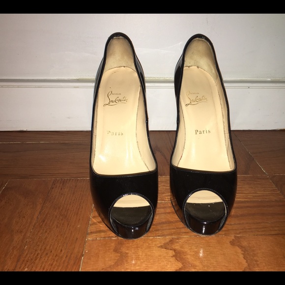 Christian louboutin shoes - Picture 2 of 4