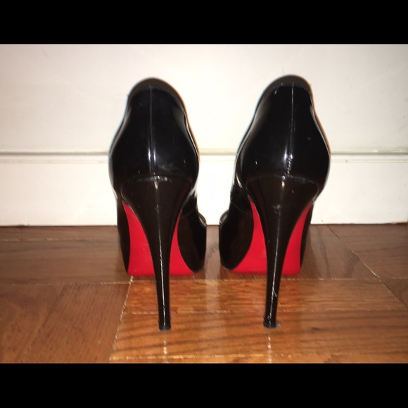 Christian louboutin shoes - Picture 3 of 4