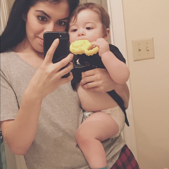 Meet your Posher, Carolyn - Picture 1 of 1