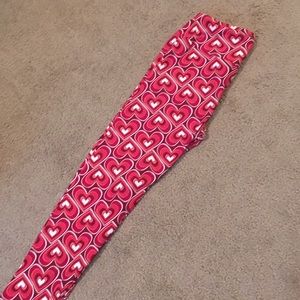 ❤❤LuLaRoe Valentines Leggings❤❤