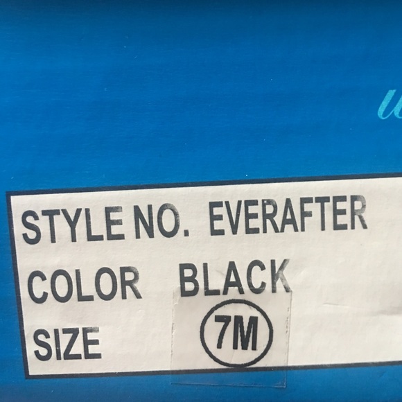 Heels - Picture 5 of 5