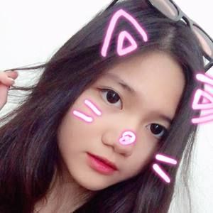 Meet your Posher, Uyen