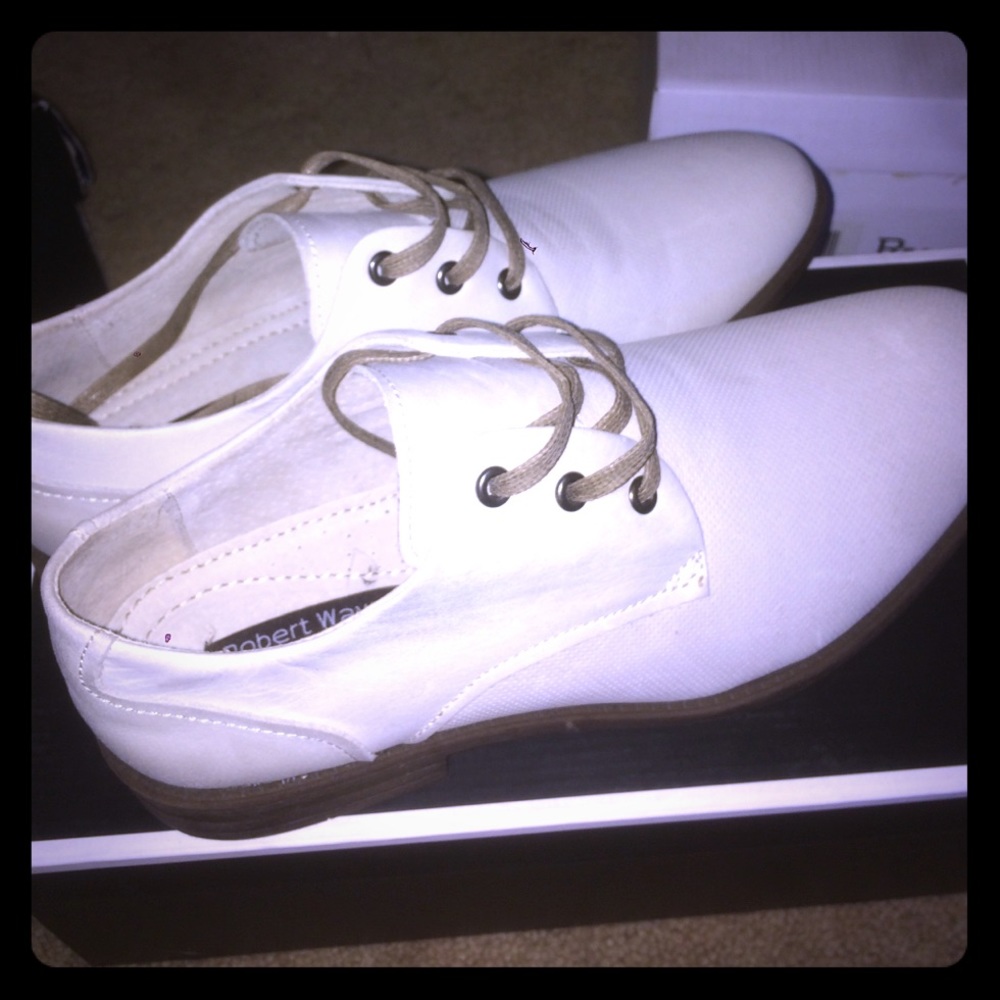 BRAND NEW!! Robert Wayne Dress Shoes