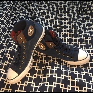 Converse Limited addition zipper