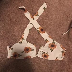 Strapless bikini top