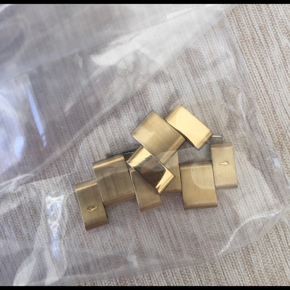 Michael Kors pearl faced watch - Picture 3 of 8