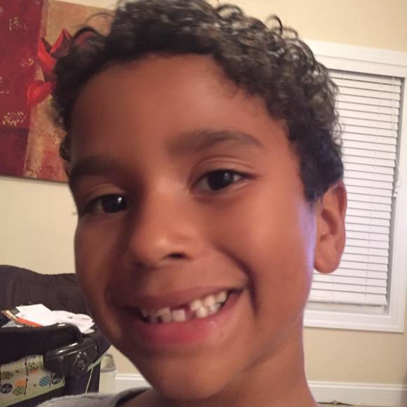 Meet your Posher, Camille - Picture 1 of 1