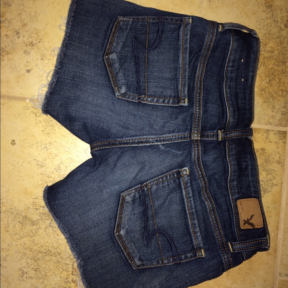 American eagle mid-rise super stretch shorts