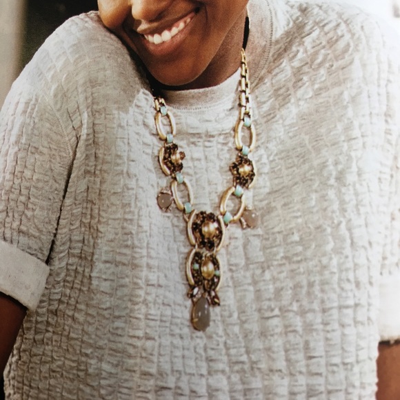 Livvy Necklace - Picture 3 of 4