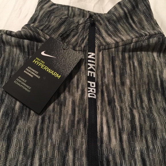 WOW...Women's Nike Pro Hyper warm top MED - Picture 3 of 8