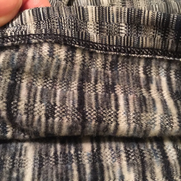 WOW...Women's Nike Pro Hyper warm top MED - Picture 5 of 8