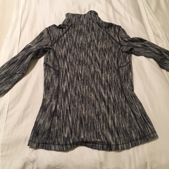 WOW...Women's Nike Pro Hyper warm top MED - Picture 7 of 8