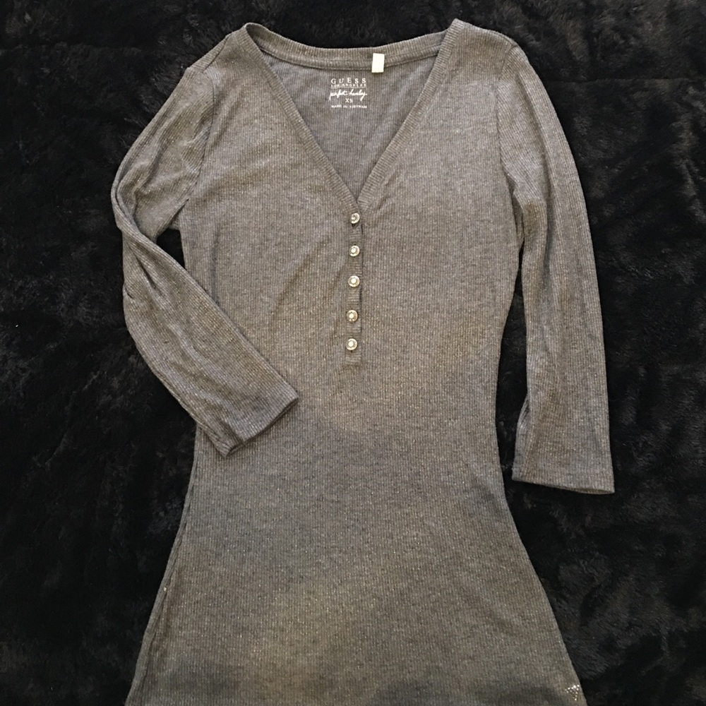 Guess 3/4 sleeve gray with silver Henley shirt