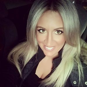 Meet your Posher, Kelli