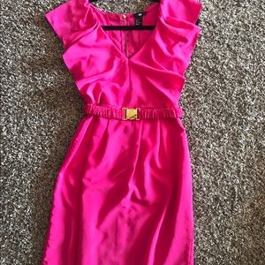 H&M Hot Pink flutter sleeve dress 👗