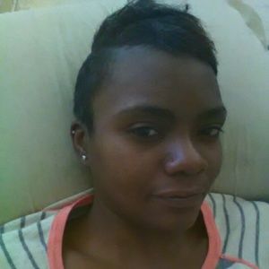 Meet your Posher, Althea