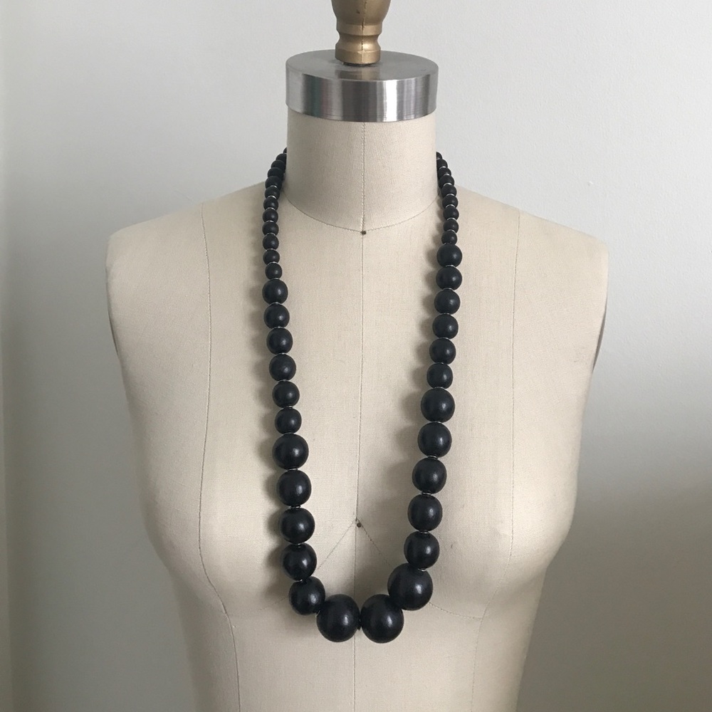 Beaded necklace