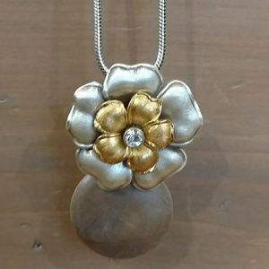 Brighton Flower Necklace - excellent condition