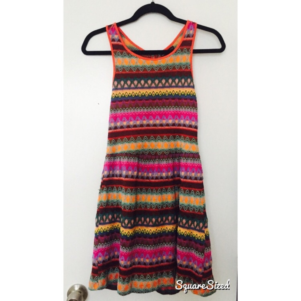 Woven multicolored summer dress!