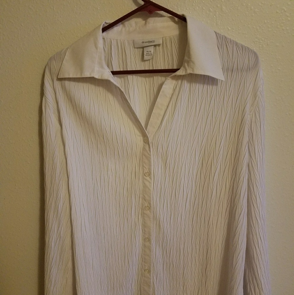 Dress Barn women's shirt