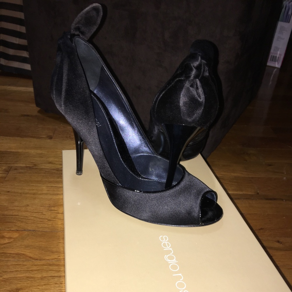 Sergio Rossi authentic black shoes