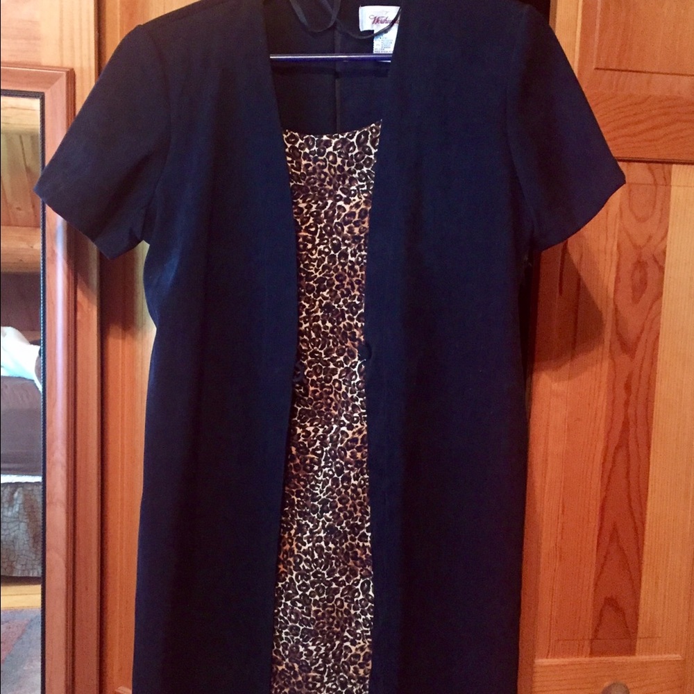 Black and leopard print dress