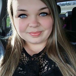 Meet your Posher, Kaitlin