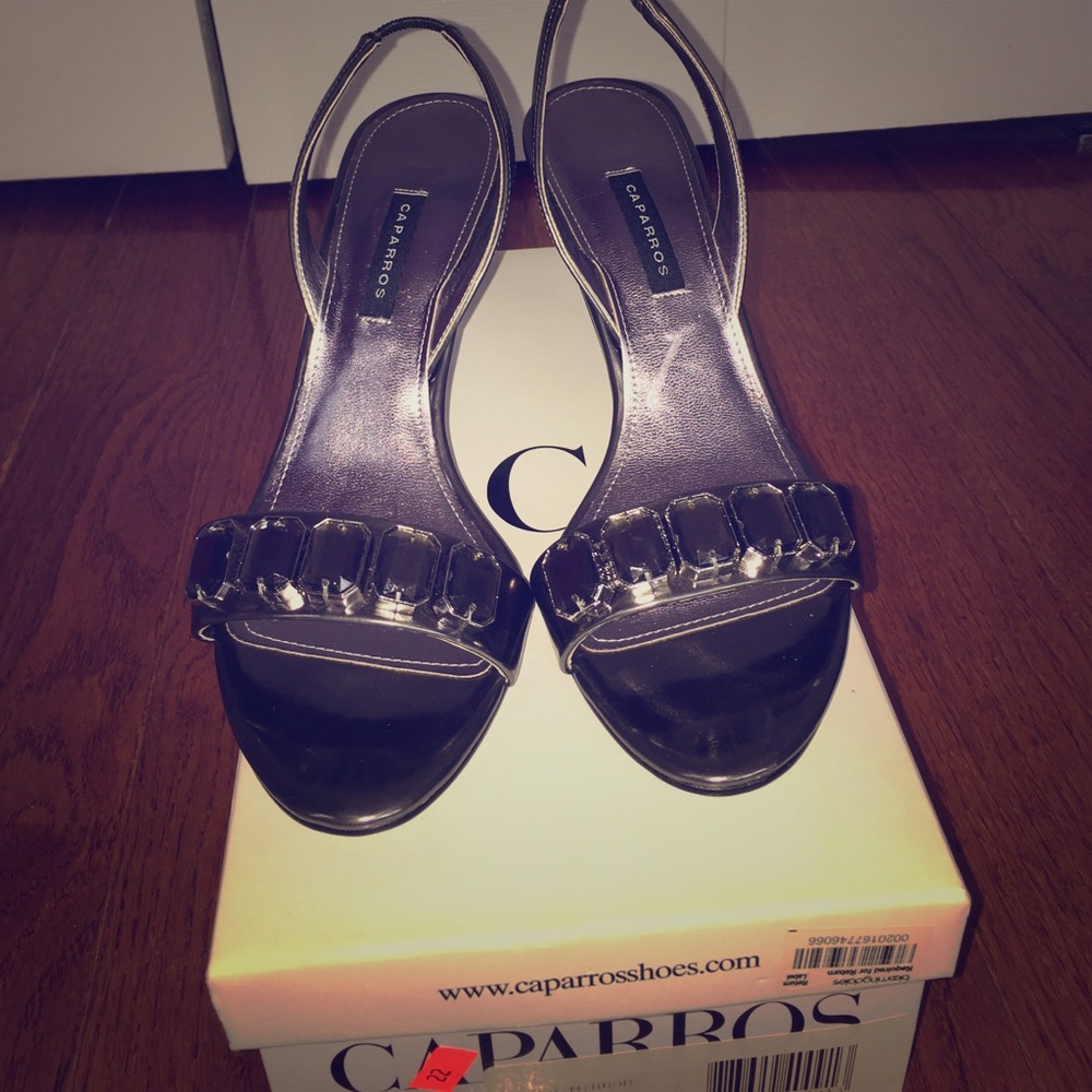 SALE! CAPARROS HARLEY GUNMETEL PEWTER HEELS