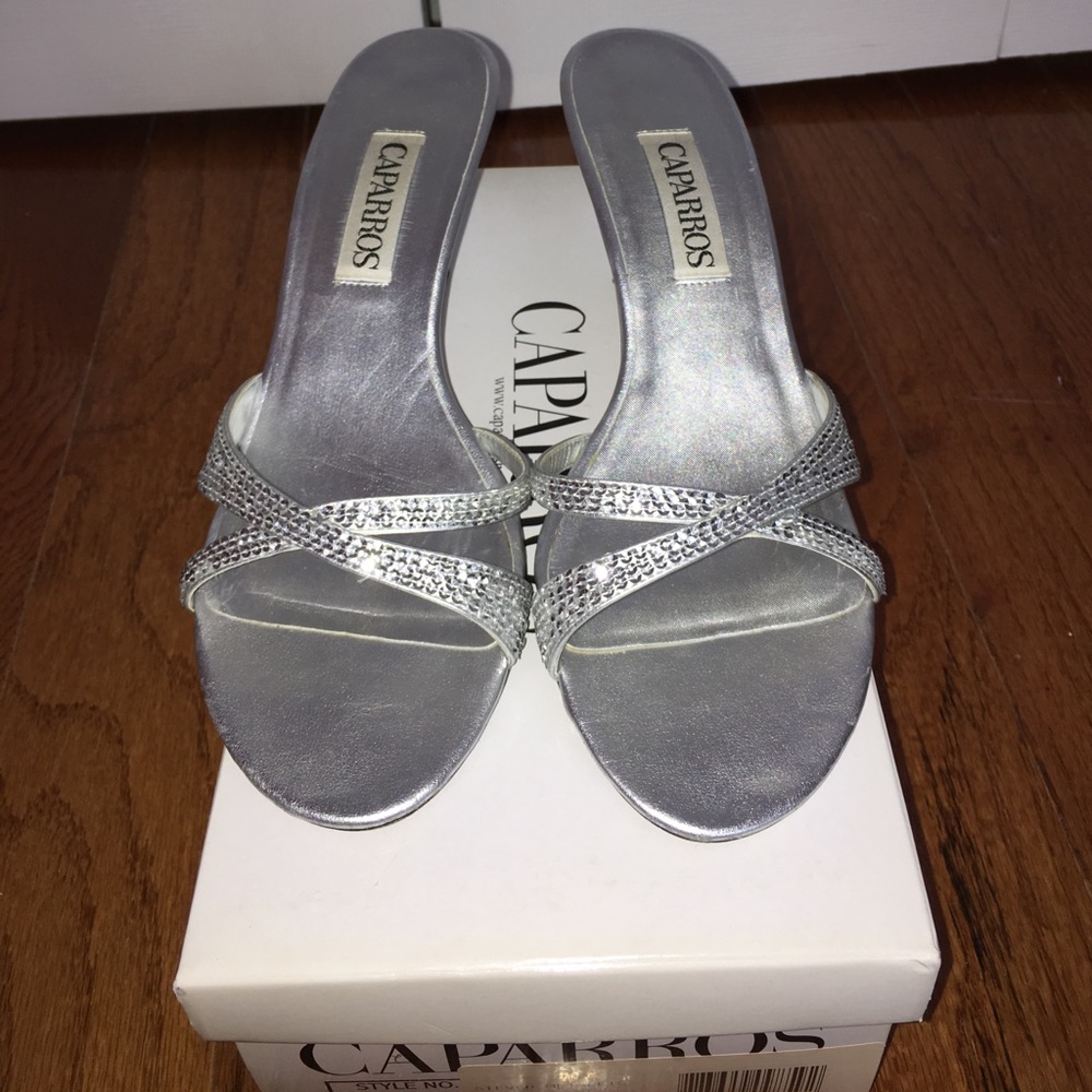 CAPARROS HEEL BOLD STYLE SIZE 8M