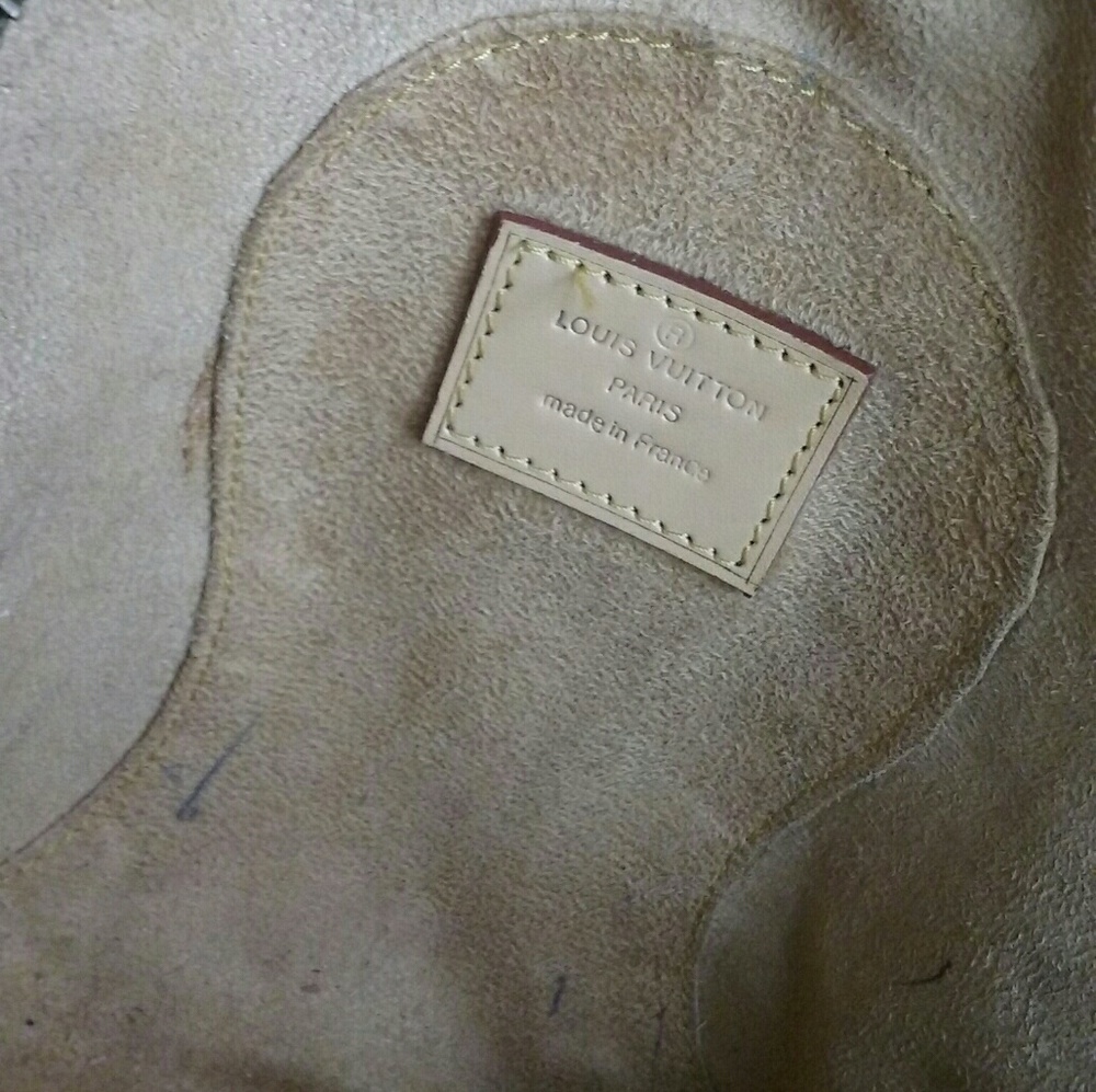 purse - Picture 3 of 3