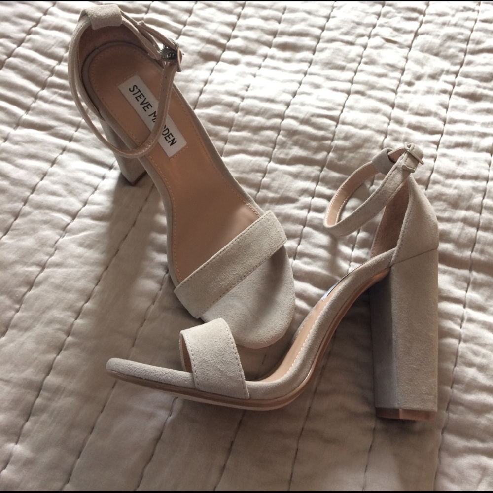BRAND NEW STEVE MADDEN CARSON HEEL