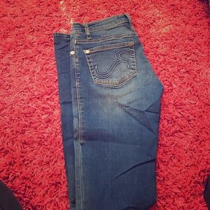 Basic skinny jeans