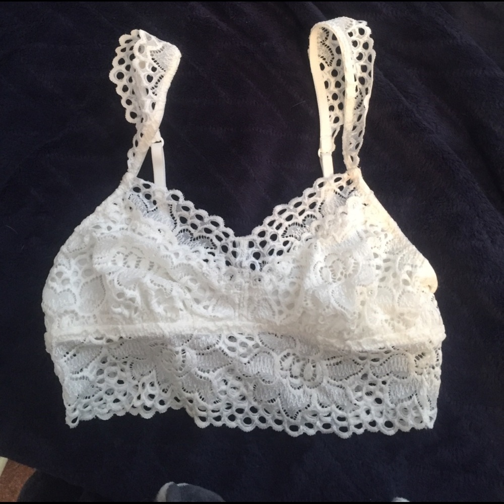 American Eagle Cream White Bralette