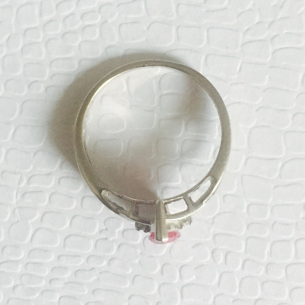 WHITE GOLD RUBY DIAMOND - Picture 2 of 4