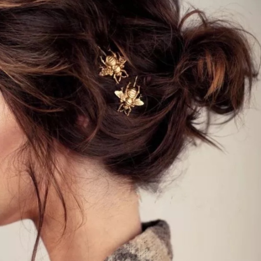 NEW🌿Golden Honey Bee Bumble Hair Clip Bobby Pin - Picture 1 of 2