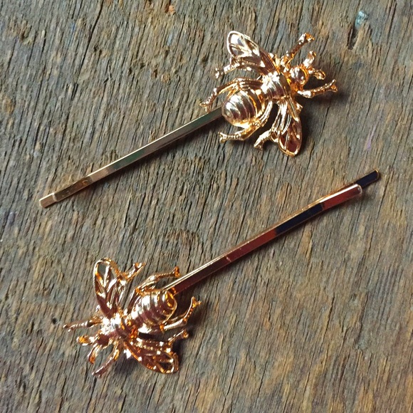 NEW🌿Golden Honey Bee Bumble Hair Clip Bobby Pin - Picture 2 of 2
