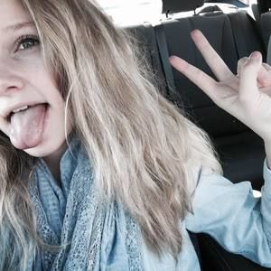 Meet your Posher, Viola