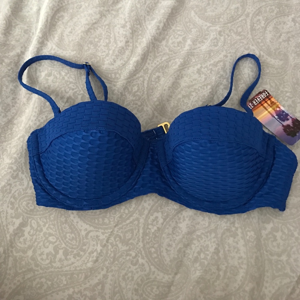 Forever 21 baking top New with tags