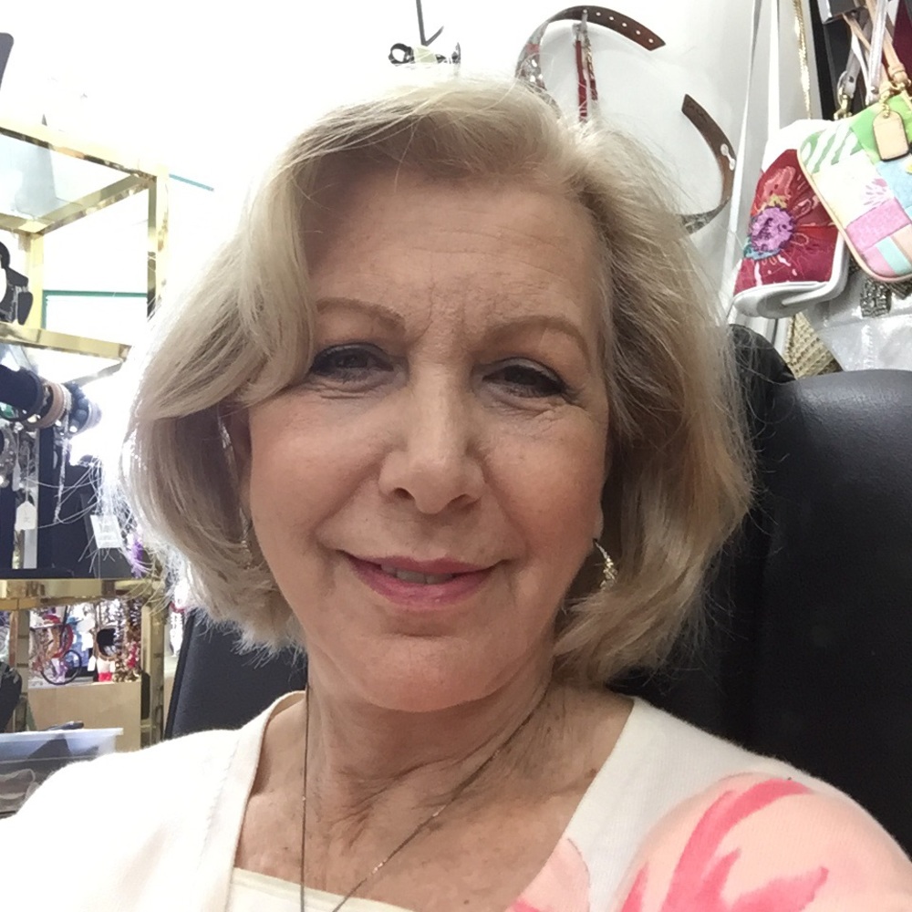 Meet your Posher, Rochelle